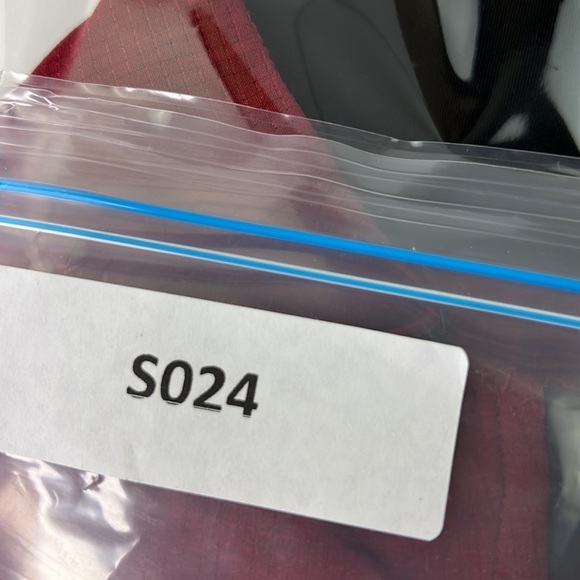 Men's Red Lululemon Active  Jacket - Picture 9 of 9